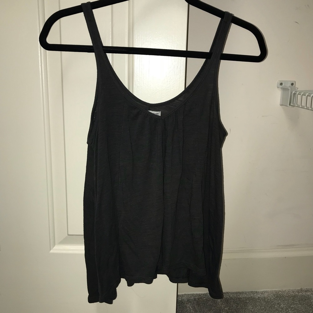 american eagle gray shark bite tank top